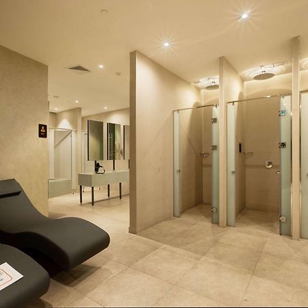 Ibis Styles Istanbul Merter Ngoại thất bức ảnh The spa at The Dorchester