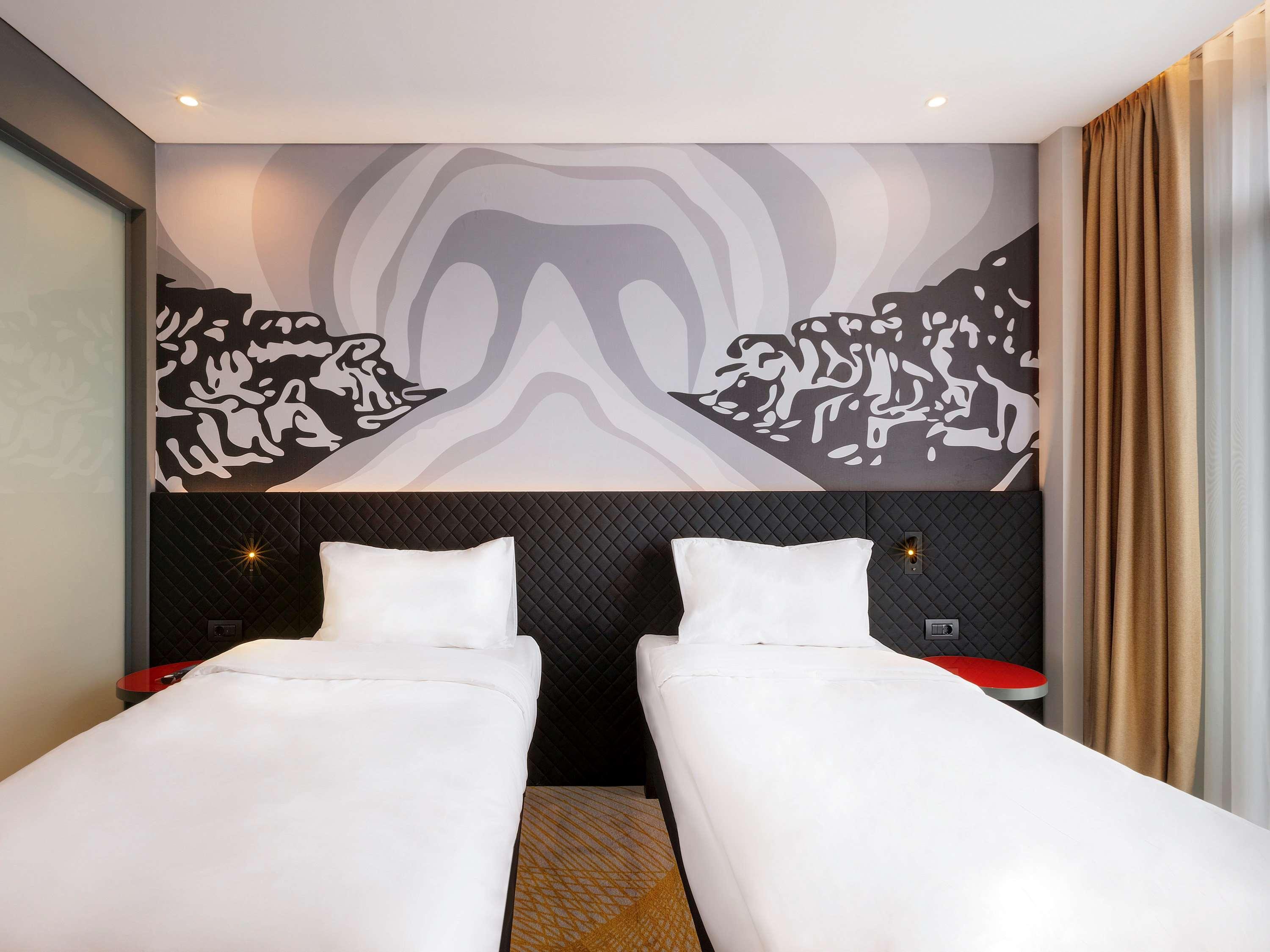 Ibis Styles Istanbul Merter Ngoại thất bức ảnh A room at the hotel