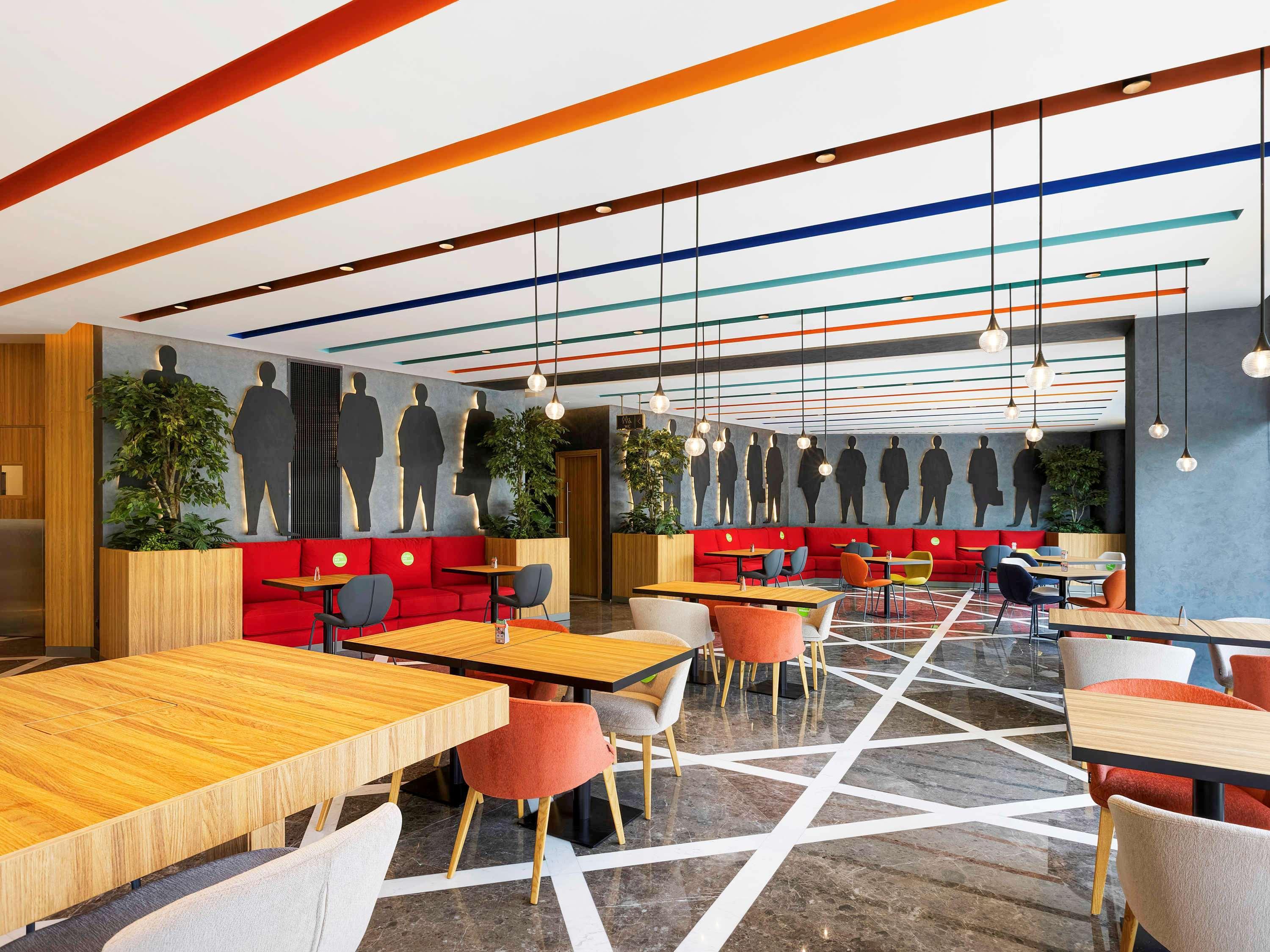 Ibis Styles Istanbul Merter Ngoại thất bức ảnh The interior of the restaurant