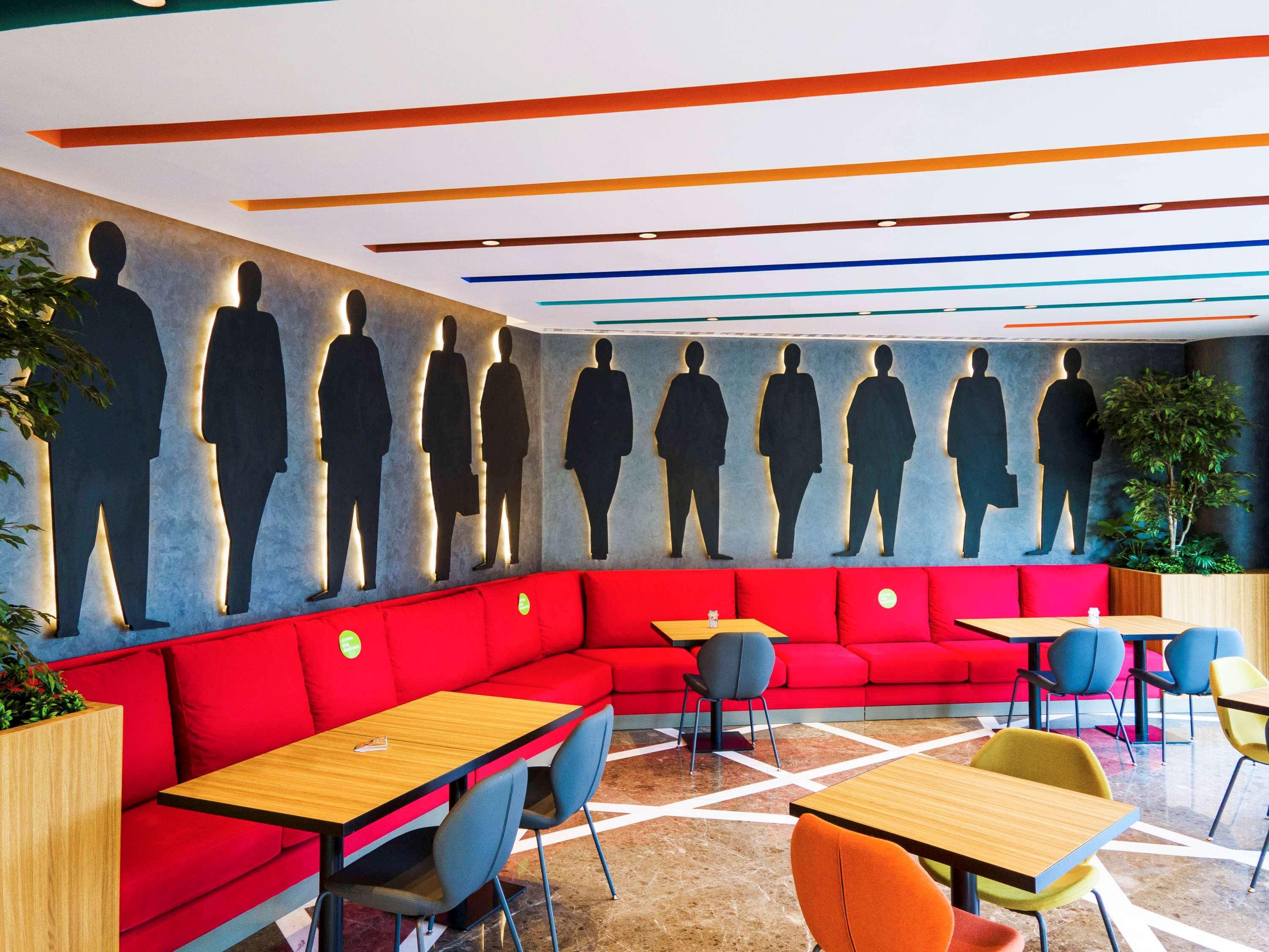Ibis Styles Istanbul Merter Ngoại thất bức ảnh The interior of the restaurant