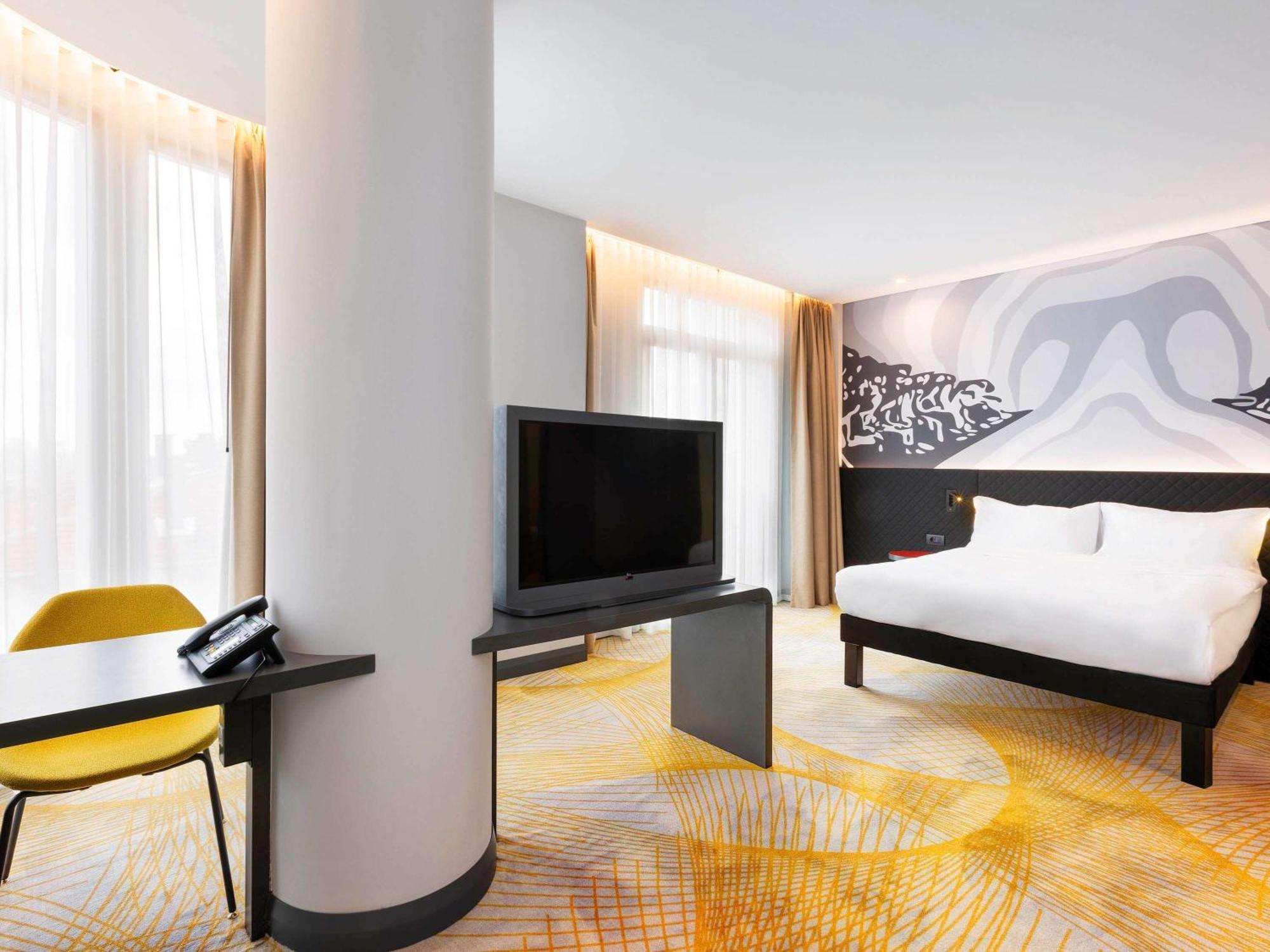 Ibis Styles Istanbul Merter Ngoại thất bức ảnh A room at the hotel
