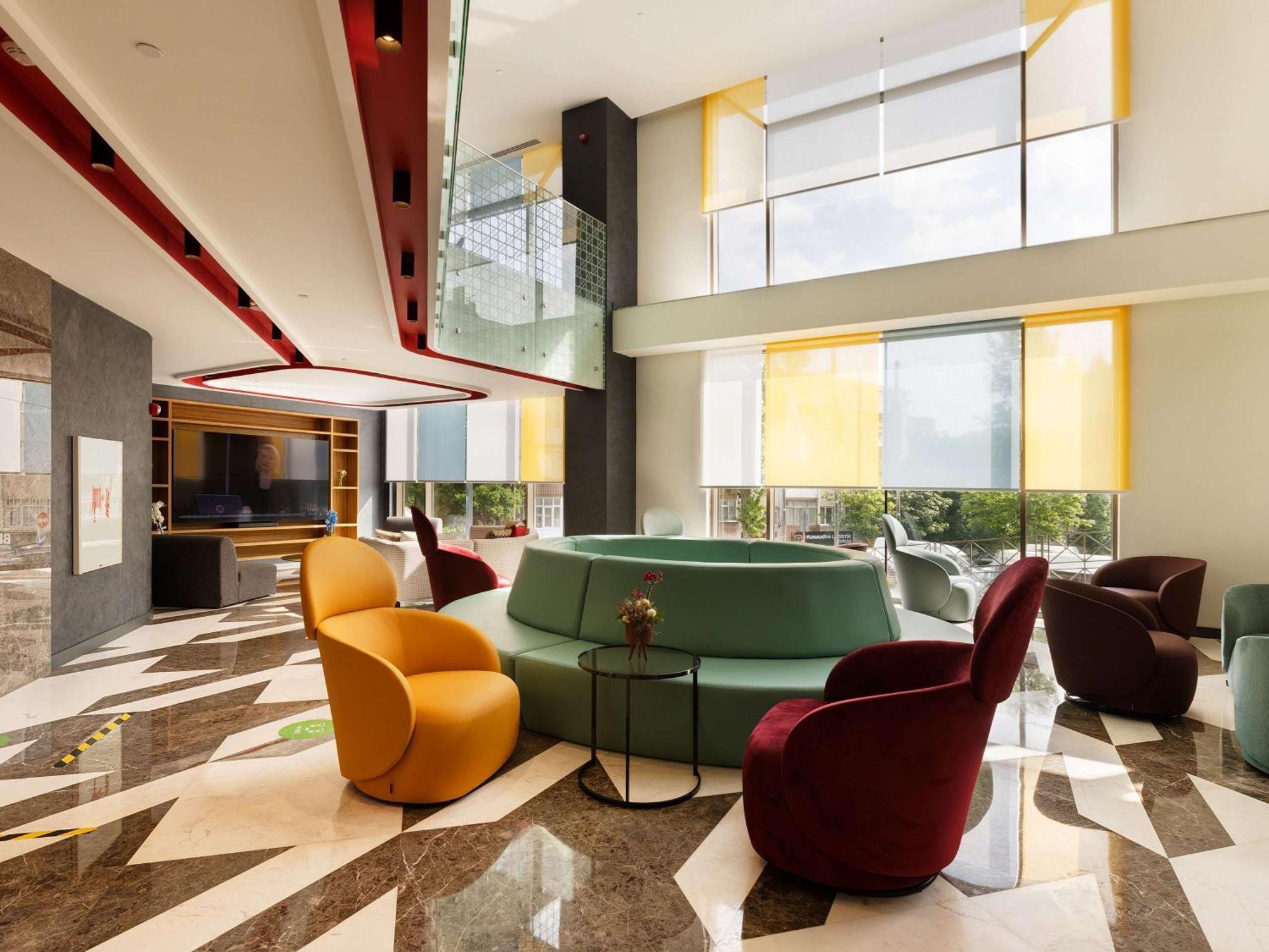 Ibis Styles Istanbul Merter Ngoại thất bức ảnh Lobby